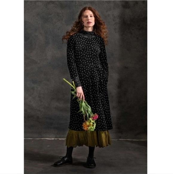 Gudrun Sjoden Red Velour/ velvet SM/ MD like new - Picture 5 of 5